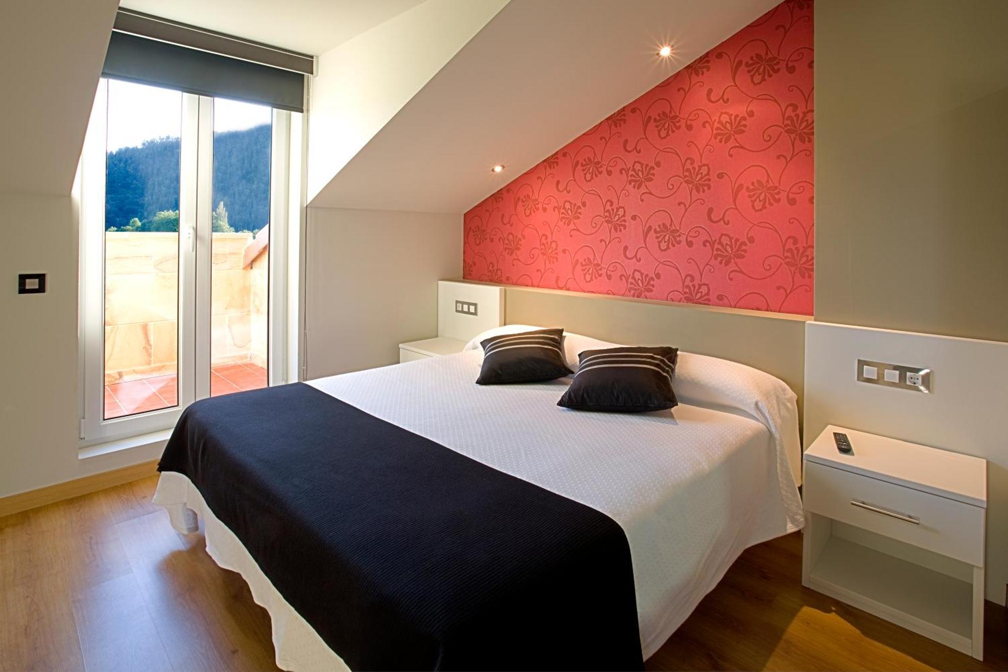 Apartamentos Spa Villa Pasiega Hoznayo Exterior foto